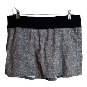 lululemon athletica Gray Heathered Skirt with Black Waistband